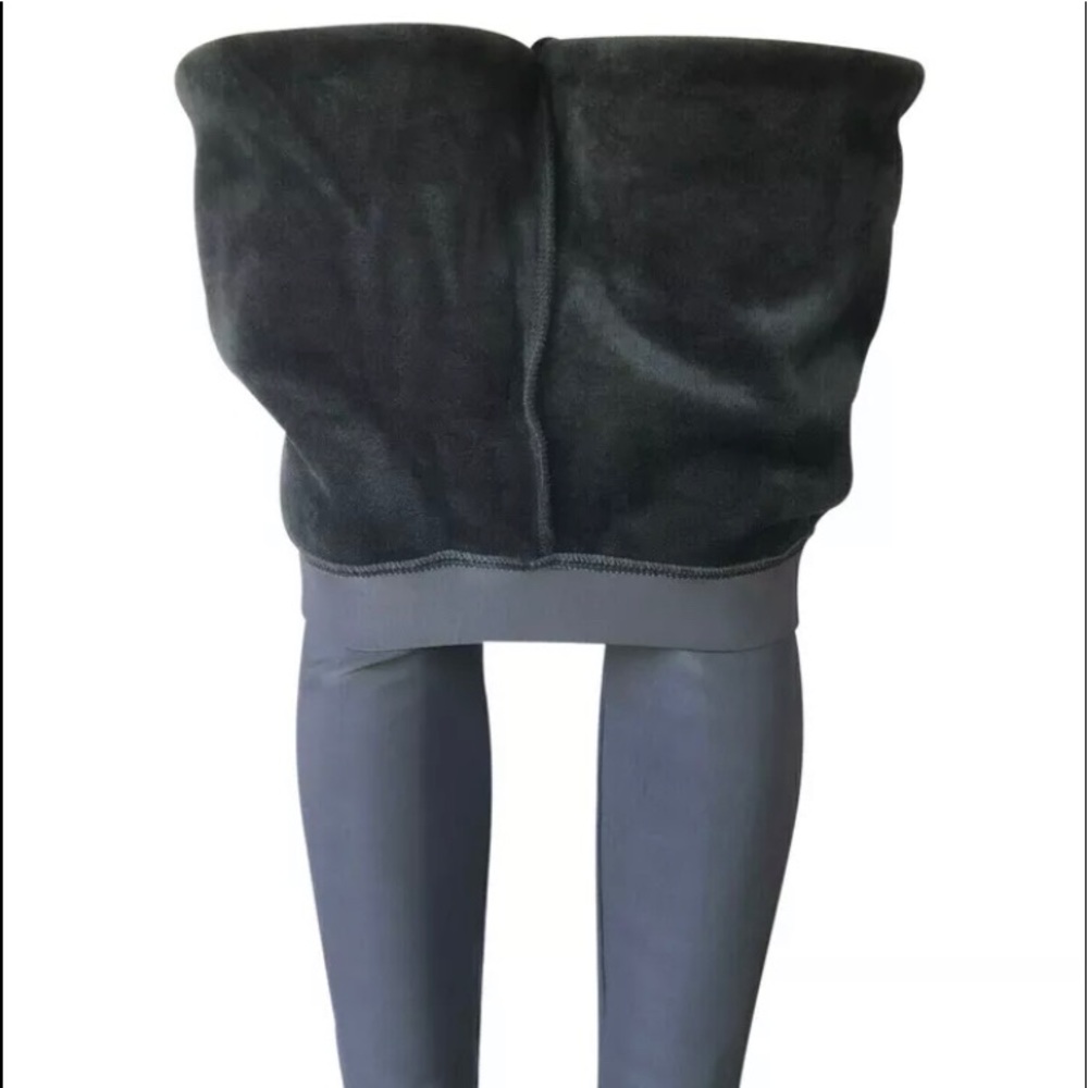 Thick thermal leggings
